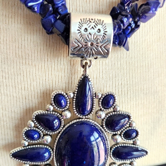 Blue Lapis Lazuli inspired Necklace with Earrings Set - Picture 7 of 17